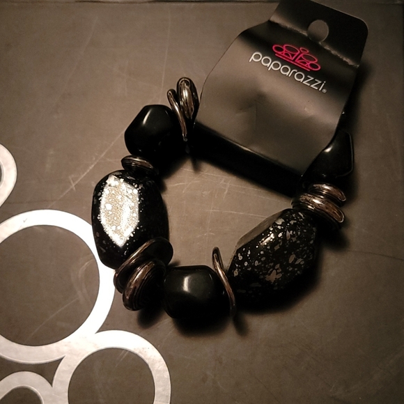 Paparazzi Bracelets & Choker